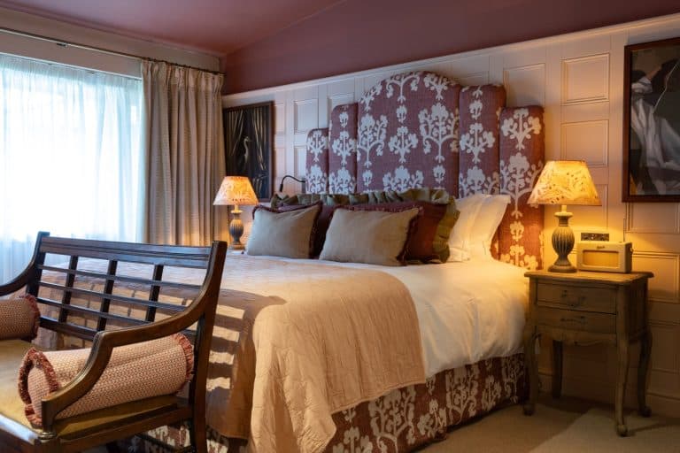 Cover Image for Luxe room