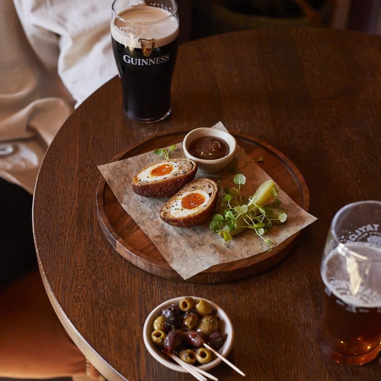 Cover Image for The Potter's Heron Bar Menu